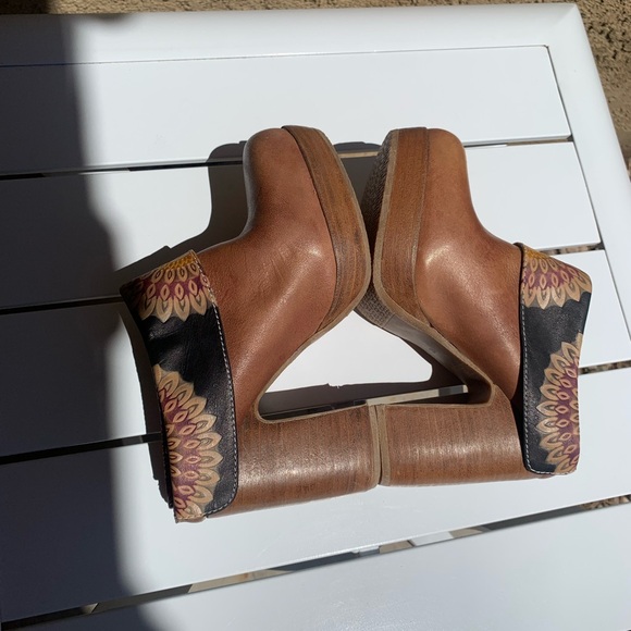 L’Artiste Spring Step Ursula brown leather clogs size 5 ( European 35) - Picture 12 of 16